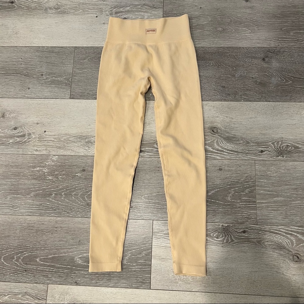 Bo + Tee Leggings